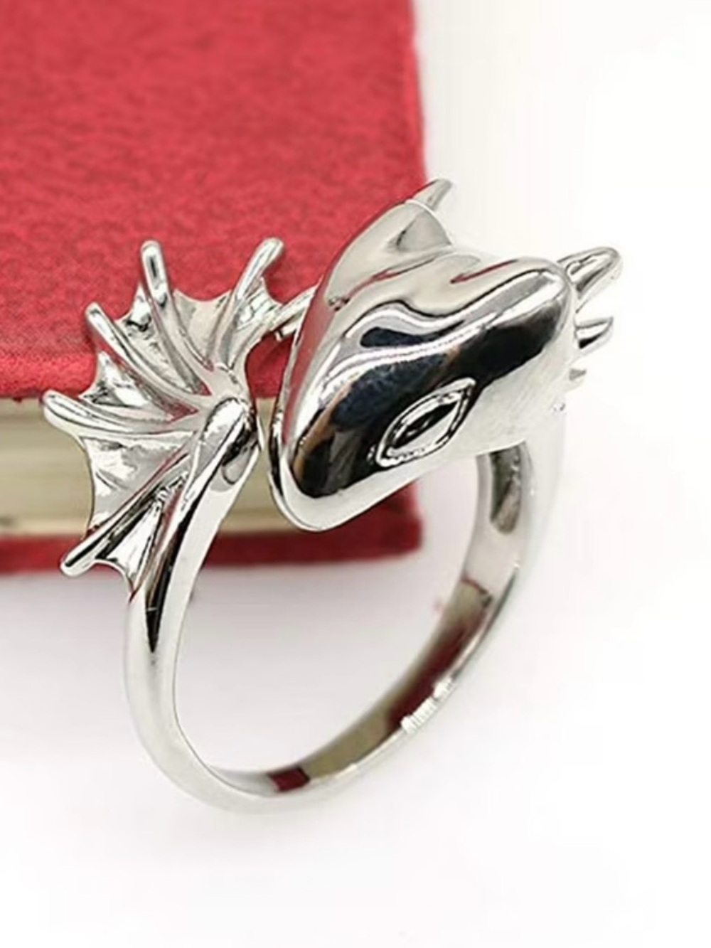 Retro Silver Wings Flying Dragon Ring